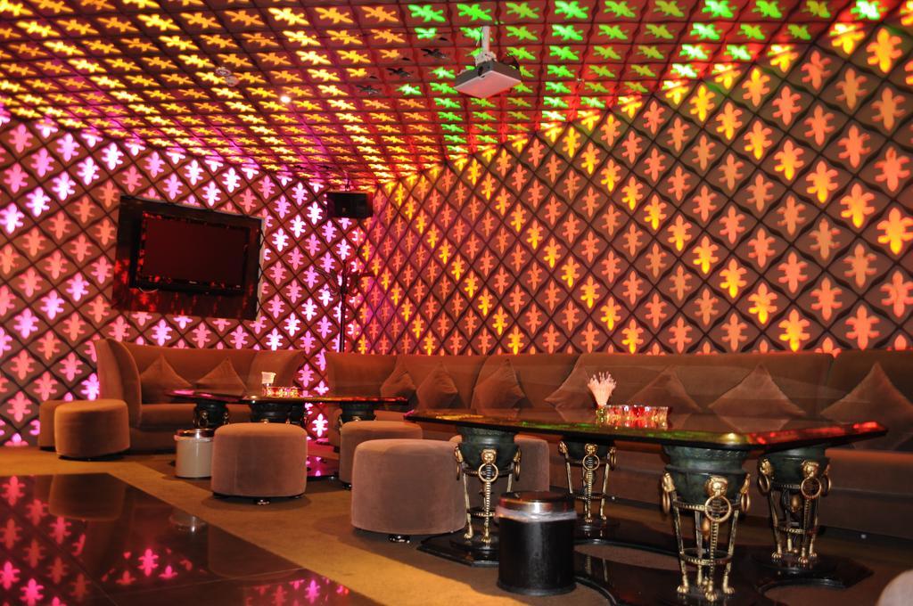 Foshan Juntao Business Hotel エクステリア 写真